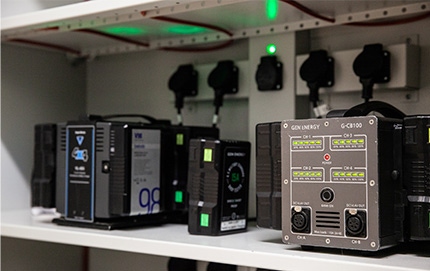 Camera-accu's veilig opladen in lithium-ion accukast Batteryguard